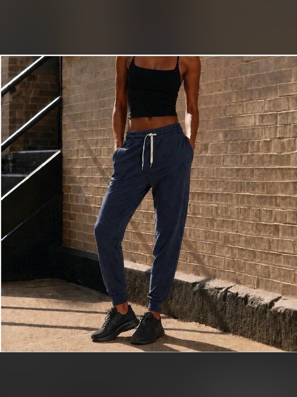 NWT Vuori Performance joggers 🔥